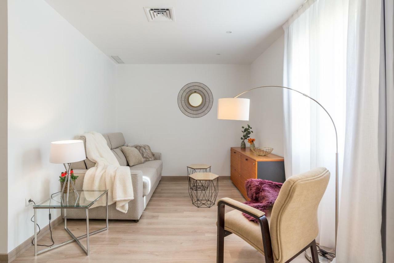 Urbe10 Atarazanas Premium 2 Bedrooms Apartment 9 Málaga Exterior foto
